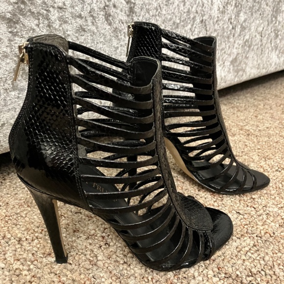 Ivanka Trump Stiletto Cage Bootie - Picture 9 of 12